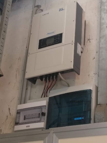 Inverter Impianto fotovoltaico da 20kWp su opificio a servizio di un ufficio