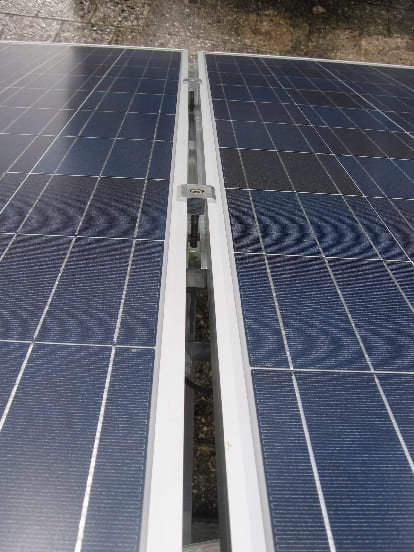 primo piano pannelli fotovoltaici