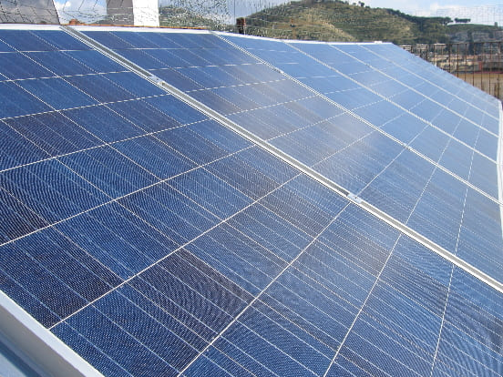 pannelli del primo impianto fotovoltaico in Italia